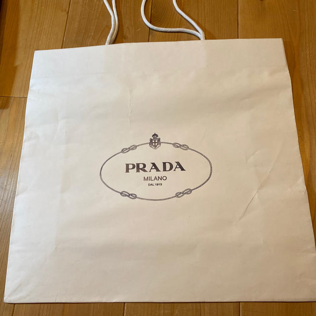 PRADA(プラダ)のプラダの紙袋 レディースのバッグ(ショップ袋)の商品写真