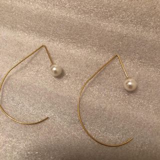 イエナ(IENA)のジューシーロックオリジナル　ドロップラインパールフープピアス(ピアス)