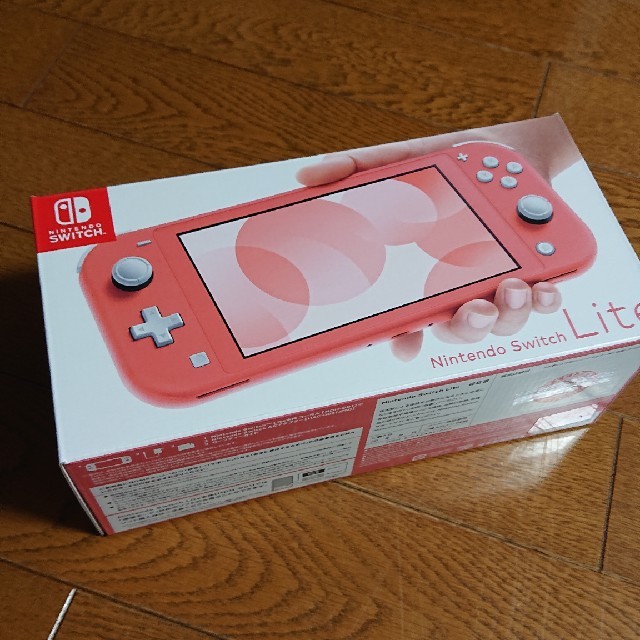 経典ブランド Nintendo Switch Lite本体 コーラル(ピンク) Nintendo Switch