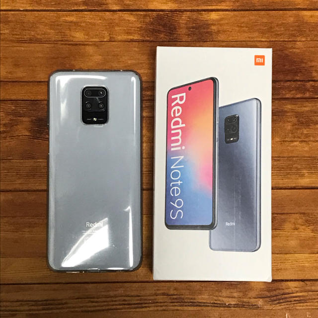 ANDROID(アンドロイド)のほぼ新品 Xiaomi Redmi Note 9s ホワイト 4GB/64GB スマホ/家電/カメラのスマートフォン/携帯電話(スマートフォン本体)の商品写真