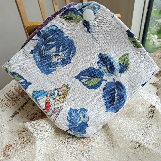 Cath Kidston(キャスキッドソン)の試作品☆｛Cath Kidston×アリスblueローズ｝インナーポーチ ハンドメイドのファッション小物(その他)の商品写真