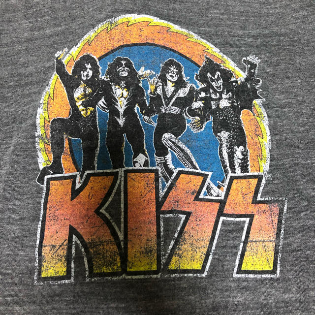 PAGEBOY(ページボーイ)のKISSプリントロンＴ レディースのトップス(Tシャツ(長袖/七分))の商品写真