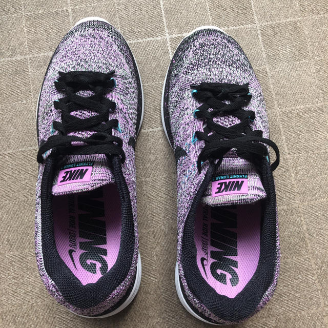 Nike Nike ナイキ スニーカー 紫 ランニングの通販 By ナイキならラクマ Nike Nike ナイキ スニーカー 紫 ランニングの通販 By ナイキならラクマ