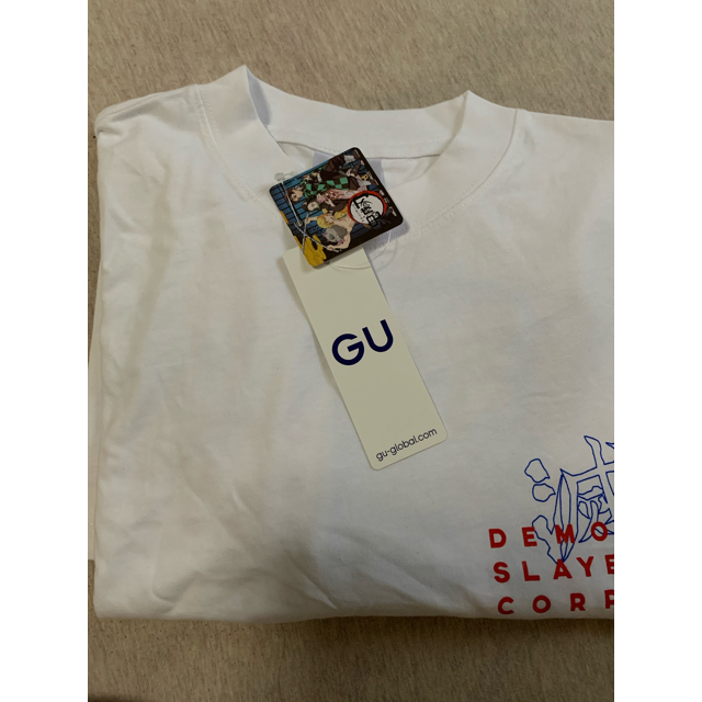 GU(ジーユー)の鬼滅の刃　鬼滅　長袖シャツ　ユニクロ　UNIQLO GU レディースのトップス(Tシャツ(長袖/七分))の商品写真