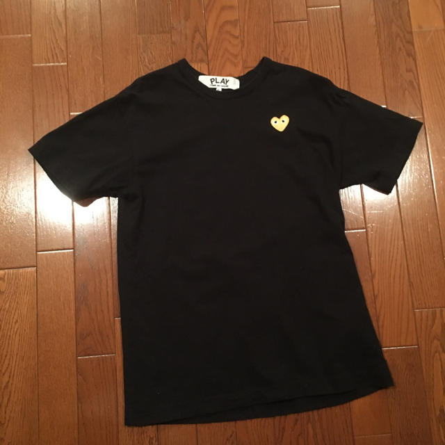 COMME des GARCONS(コムデギャルソン)のplay COMME des GARÇONS コム デ ギャルソン 半袖tシャツ メンズのトップス(Tシャツ/カットソー(半袖/袖なし))の商品写真