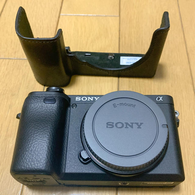 SONY - (美品保証付)SONY α6400(専用カバー&純正バッテリー