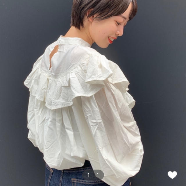 LOWRYS FARM(ローリーズファーム)のLOWRYS FARM ♡ ロマンティックフリルブラウス レディースのトップス(シャツ/ブラウス(長袖/七分))の商品写真