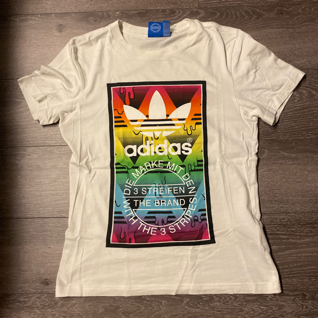 adidas(アディダス)のTシャツ レディースのトップス(Tシャツ(半袖/袖なし))の商品写真