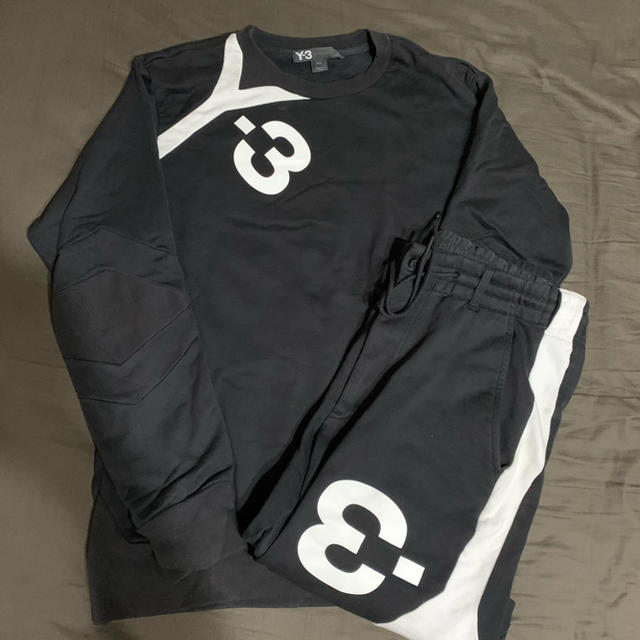 Y-3 logoセットアップ