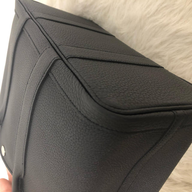 Hermes(エルメス)の111y様専用✴︎新品　エルメス　ガーデンパーティー　tpm 30 レディースのバッグ(トートバッグ)の商品写真