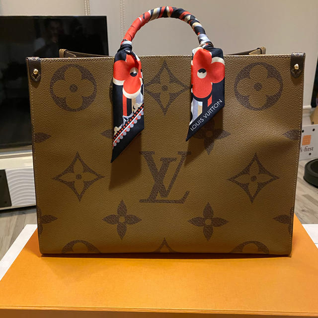 LOUIS VUITTON(ルイヴィトン)の専用ル レディースのバッグ(トートバッグ)の商品写真