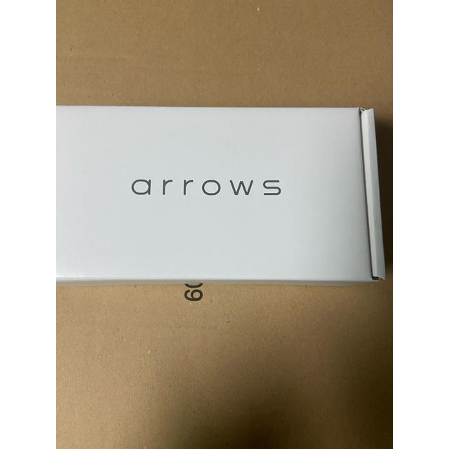 arrows M05 ホワイト