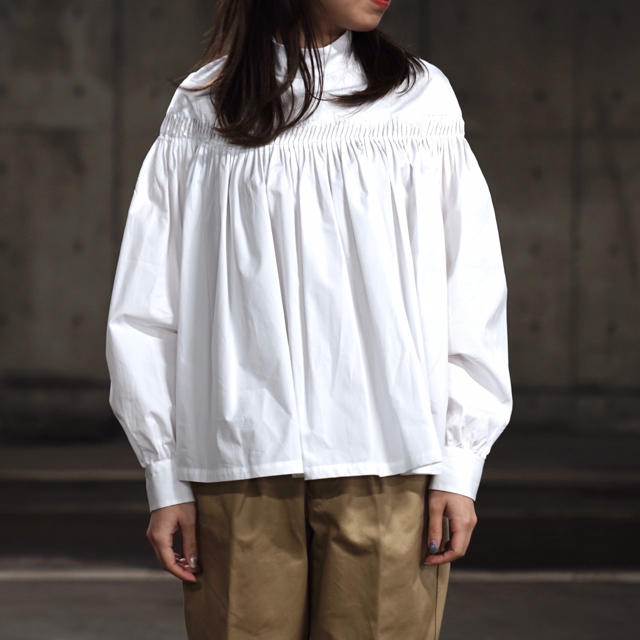 Scye(サイ)の新品 ★ Scye GIZAcotton H/N PinTuck Blouse レディースのトップス(シャツ/ブラウス(長袖/七分))の商品写真