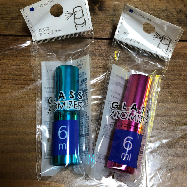 ガラスアトマイザー　6ml 2本セット コスメ/美容のメイク道具/ケアグッズ(ボトル・ケース・携帯小物)の商品写真