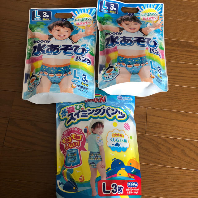 Unicharm(ユニチャーム)の水遊びパンツ 男の子用 キッズ/ベビー/マタニティのおむつ/トイレ用品(ベビー紙おむつ)の商品写真