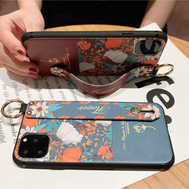 iPhone  11  pro ケース　カバー　ストラップ　花柄 スマホ/家電/カメラのスマホアクセサリー(iPhoneケース)の商品写真