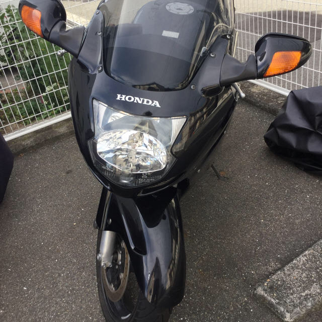 車体HONDA cbr1100xx  sbb  オイルフィルター、赤パッド付き