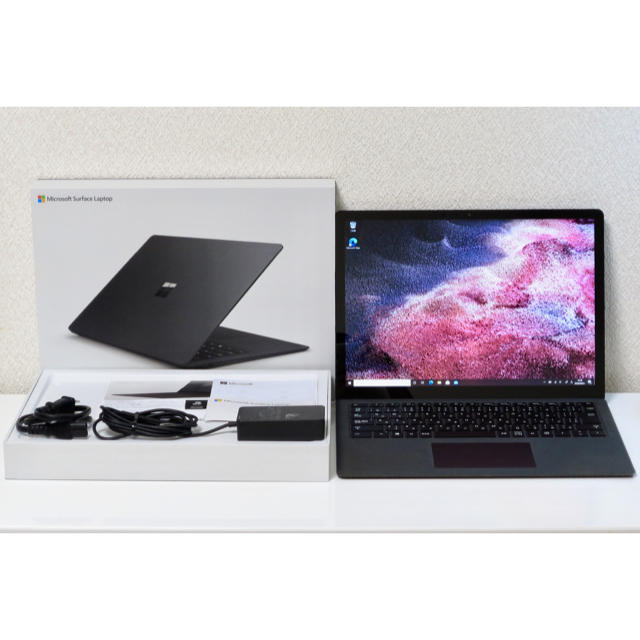 Microsoft Surface Laptop2 i5 SSD256GB 黒