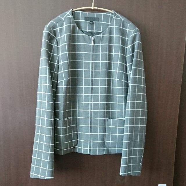 UNIQLO(ユニクロ)のユニクロ UNIQLO チェック ジャケット レディースのジャケット/アウター(ノーカラージャケット)の商品写真