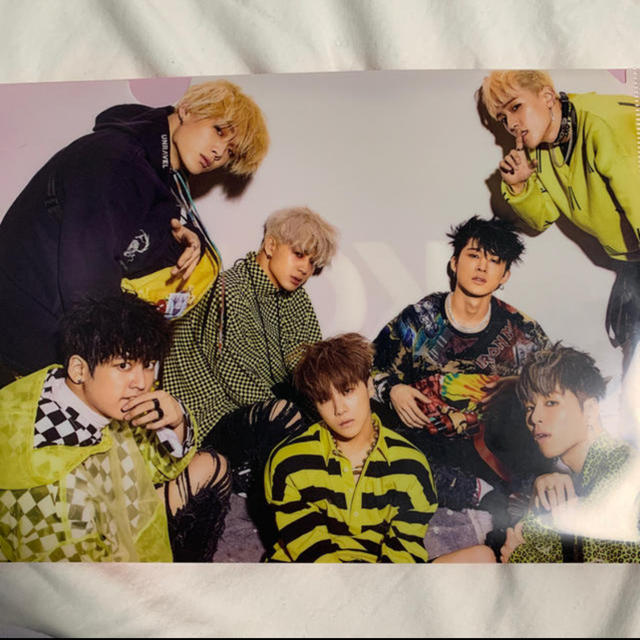 iKON(アイコン)の♡♡♡ 様　専用 エンタメ/ホビーのタレントグッズ(アイドルグッズ)の商品写真