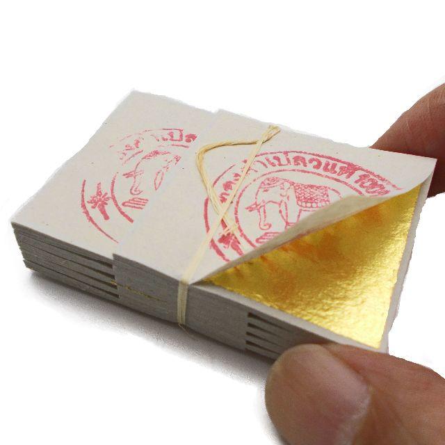 皇様専用 純金箔 4cm x 4cm タイ産 Gold Leaf 100枚 ハンドメイドの素材/材料(その他)の商品写真