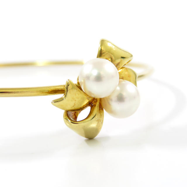 MIKIMOTO(ミキモト)のMIKIMOTO/ミキモト★パール★Ｋ18/750★バングル/ブレスレット★ レディースのアクセサリー(ブレスレット/バングル)の商品写真