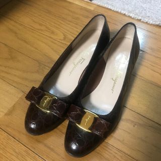 サルヴァトーレフェラガモ(Salvatore Ferragamo)のフェラガモ　パンプス(ハイヒール/パンプス)