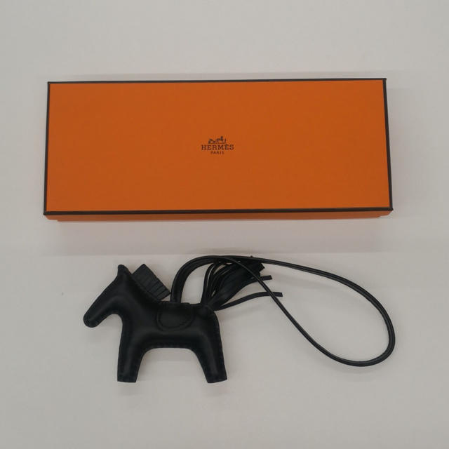 予約受付中】 Hermes 【希少】新品 エルメス ロデオチャーム ＰＭ 黒 D ...