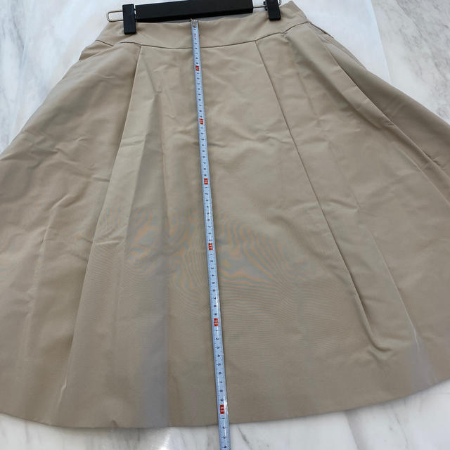 FOXEY(フォクシー)のFOXEY  スカート　新品未使用　シルク レディースのスカート(ひざ丈スカート)の商品写真
