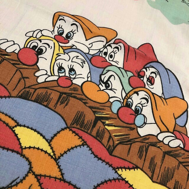 Disney - 🐥ビンテージシーツ🐥レトロ白雪姫 の通販 by maru ... ????ビンテージシーツ????レトロ白雪姫
