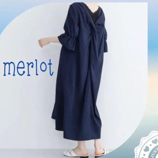 メルロー(merlot)の9/13迄売切価格【merlot 】キャンディースリーブワンピース(ロングワンピース/マキシワンピース)