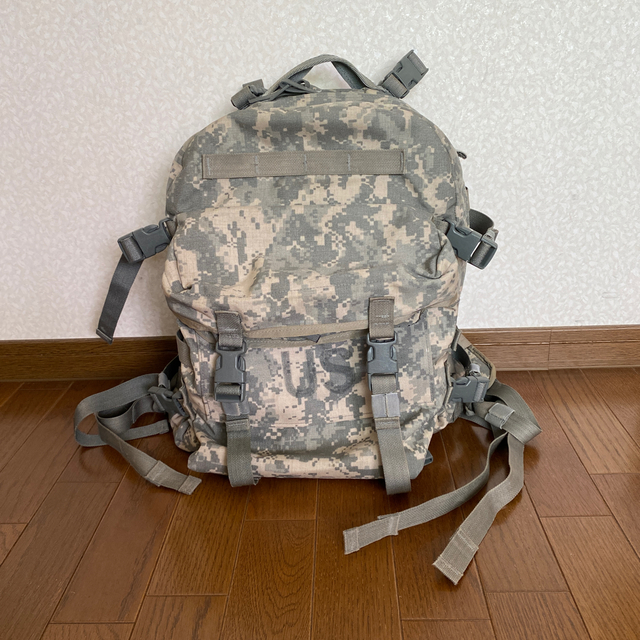 ミリタリーバッグ　US ARMY MOLLE II ASSAULT PACK