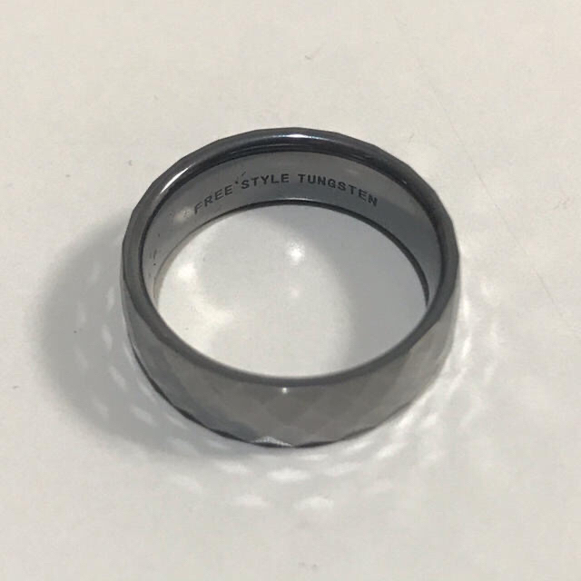 FREE STYLE タングステン リング 10号 メンズのアクセサリー(リング(指輪))の商品写真