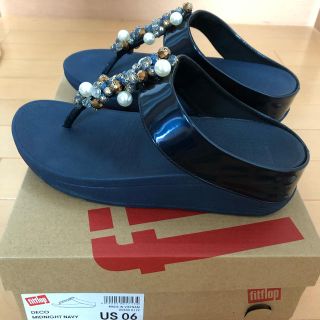 フィットフロップ(fitflop)のfitflop ビジュー付きサンダル(サンダル)