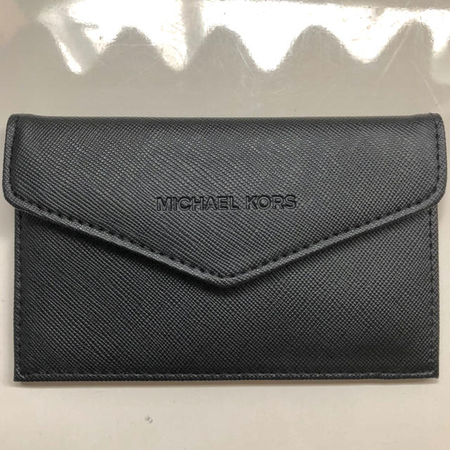 Michael Kors(マイケルコース)のMichael Kors ノベルティ　カードケース レディースのファッション小物(名刺入れ/定期入れ)の商品写真