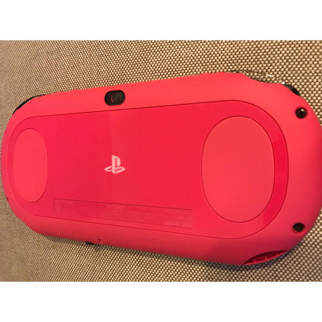 PlayStation Vita Wi-Fi ピンクブラック　PCH-2000