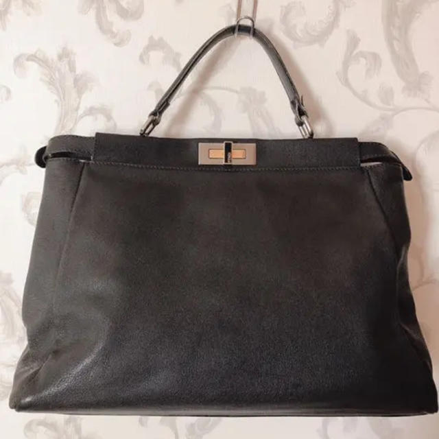 幸せなふたりに贈る結婚祝い FENDI - ピーカブー FENDI ハンドバッグ
