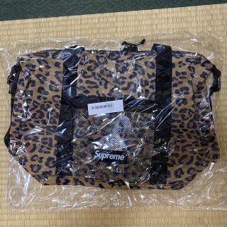 シュプリーム(Supreme)のシュプリーム　zip tote  レオパード(トートバッグ)