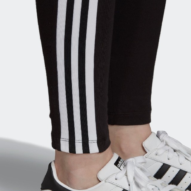 adidas(アディダス)の新品 XLサイズ adidasoriginals レギンス タイツ レディースのレッグウェア(レギンス/スパッツ)の商品写真