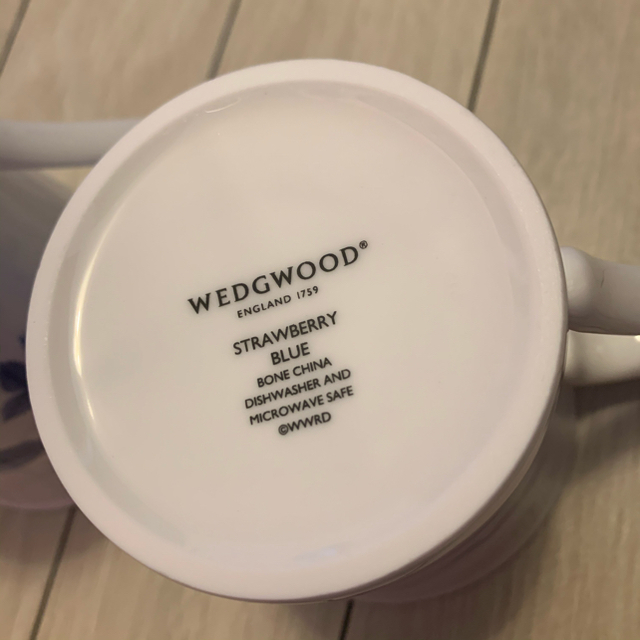 ウエッジウッド WEDGWOOD ペアマグカップ ストロベリーブルー　新品未使用 2