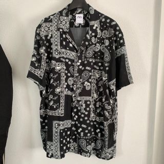 ザラ(ZARA)のZARA バンダナペイズリーレーヨンシャツ L(シャツ)