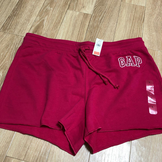 GAP(ギャップ)の新品未使用☆GAP スエットショートパンツ☆ ギャップ レディースのルームウェア/パジャマ(ルームウェア)の商品写真