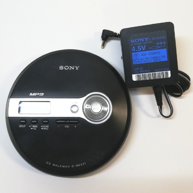 SONY MP3 CD WALKMAN D-NE241