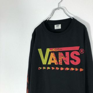 ヴァンズ(VANS)の【ファイヤーパターン】【日本製】ヴァンズ/VANS 長袖Tシャツ　サイドライン(Tシャツ/カットソー(七分/長袖))