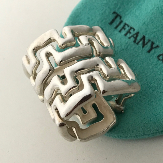 Tiffany & Co.(ティファニー)のTiffany zigzagモチーフイヤリング 希少 レディースのアクセサリー(イヤリング)の商品写真