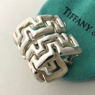 ティファニー(Tiffany & Co.)のTiffany zigzagモチーフイヤリング 希少(イヤリング)