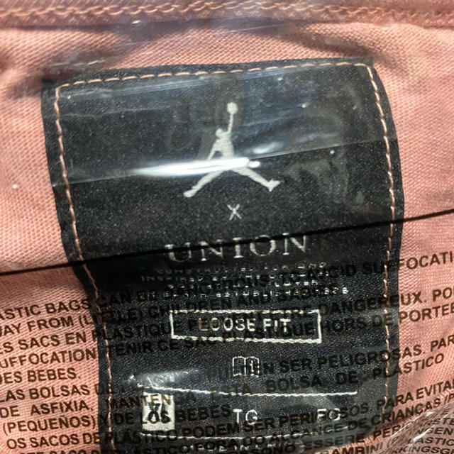 NIKE(ナイキ)の🎁　Union jordan Tシャツ　ピンクXL 🎁 メンズのトップス(Tシャツ/カットソー(半袖/袖なし))の商品写真