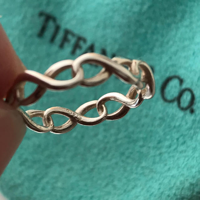 Tiffany & Co.(ティファニー)のTiffany インフィニティ ナローリング　8号 レディースのアクセサリー(リング(指輪))の商品写真