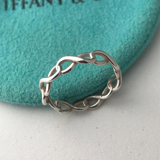 Tiffany & Co.(ティファニー)のTiffany インフィニティ ナローリング　8号 レディースのアクセサリー(リング(指輪))の商品写真