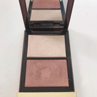 トムフォード(TOM FORD)のトム フォード ビューティ スキン イルミネイティング パウダー デュオ 01…(フェイスパウダー)